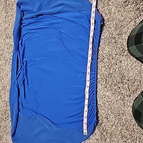 STUNNING BEBE BLUE BUTTERFLY STRETCHY TOP - Picture 6 of 8